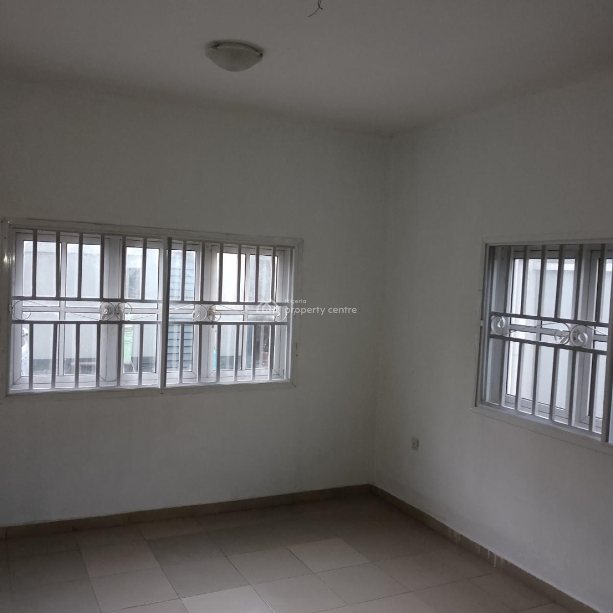 a Newly Renovated 3 Bedroom Flat - Downstairs, Mega Estate, Badore Road,, Ajah, Lagos, Flat / Apartment for Rent