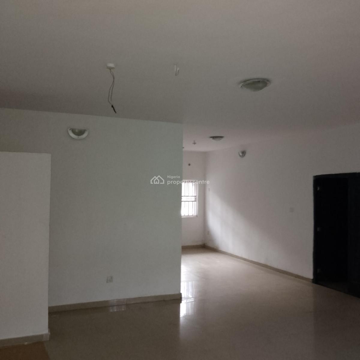a Newly Renovated 3 Bedroom Flat - Downstairs, Mega Estate, Badore Road,, Ajah, Lagos, Flat / Apartment for Rent