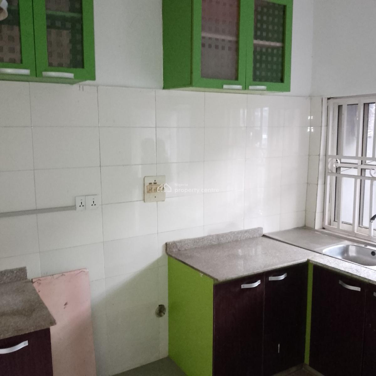 a Newly Renovated 3 Bedroom Flat - Downstairs, Mega Estate, Badore Road,, Ajah, Lagos, Flat / Apartment for Rent