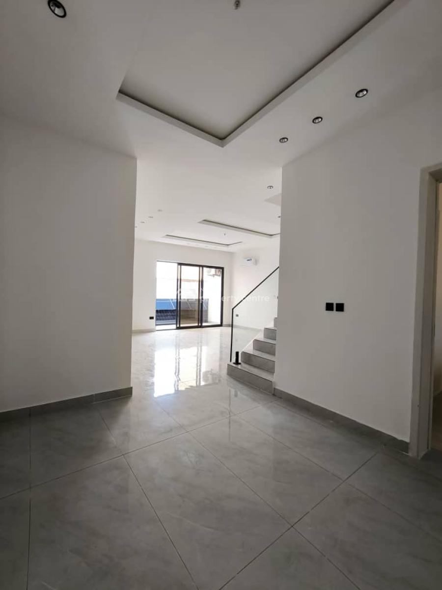 Luxury 3 Bedroom Maisonette Plus Bq and Swimming Pool, Lekki Phase 1, Lekki, Lagos, House for Rent