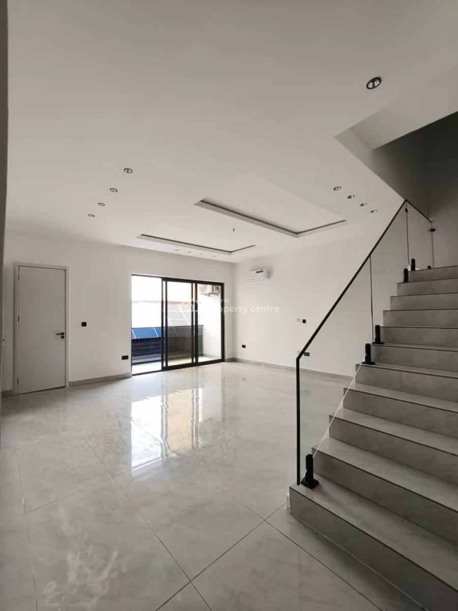 Luxury 3 Bedroom Maisonette with Bq and Pool, Lekki, Lagos, Flat / Apartment for Rent