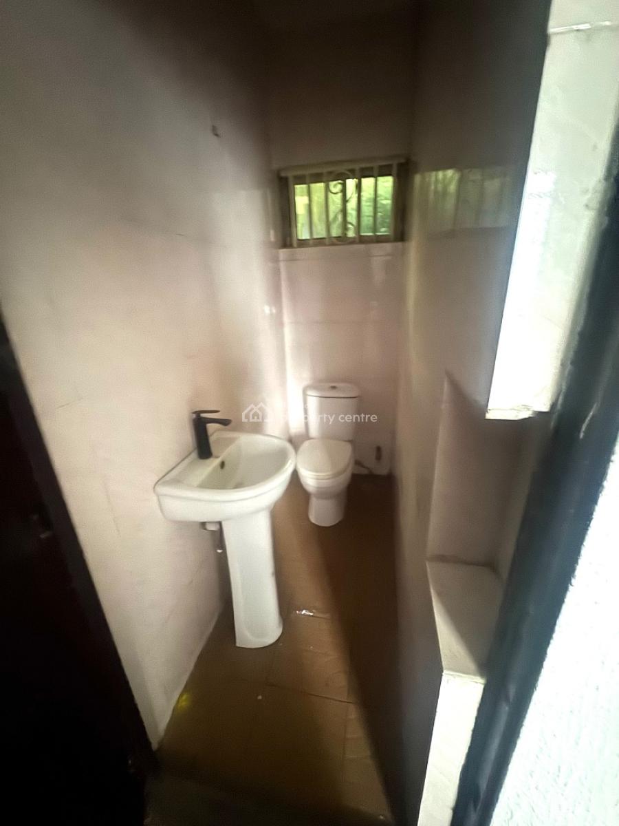 Lovely 3 Bedroom Flat, Thomas Estate, Ajah, Lagos, Flat / Apartment for Rent