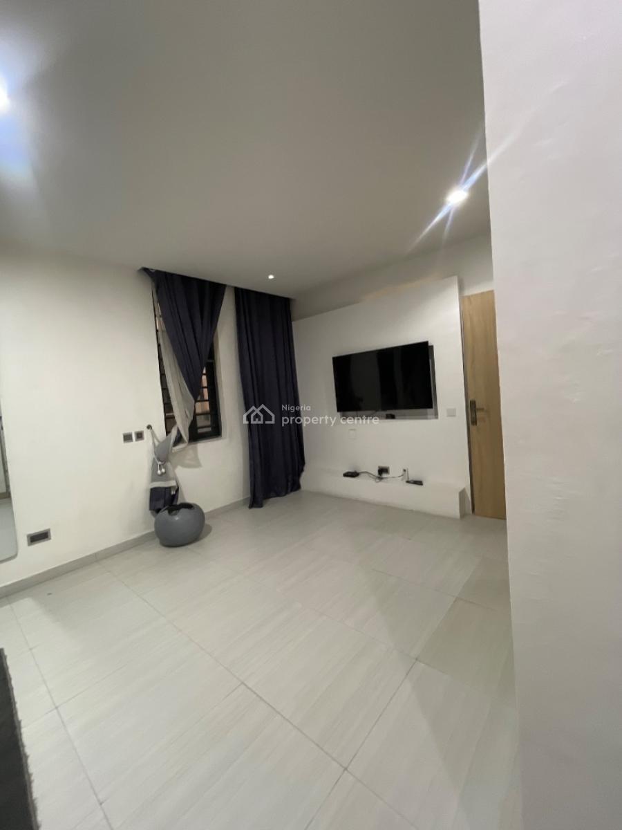 Luxury 2 Bedroom Close to The Lekki Expressway, World Oil, Ilasan, Lekki, Lagos, Flat / Apartment for Sale