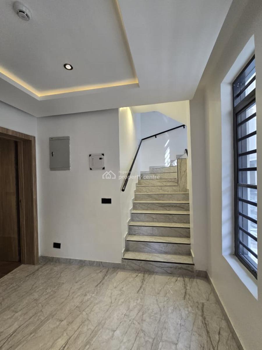 Luxury Newly Built Serviced 4 Bedroom Terrace with a Room Bq, Lekki Phase 1, Lekki, Lagos, Terraced Duplex for Rent