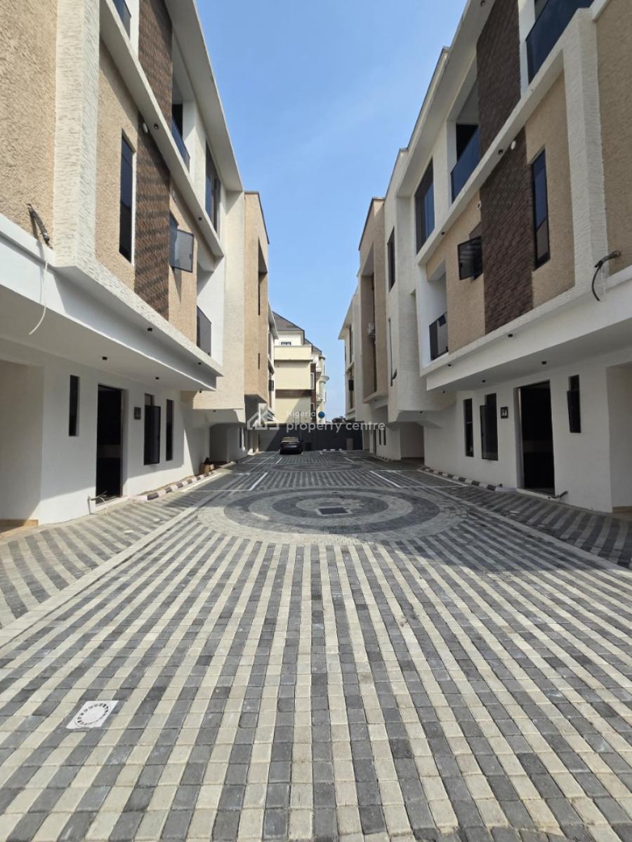 Luxury Newly Built Serviced 4 Bedroom Terrace with a Room Bq, Lekki Phase 1, Lekki, Lagos, Terraced Duplex for Rent