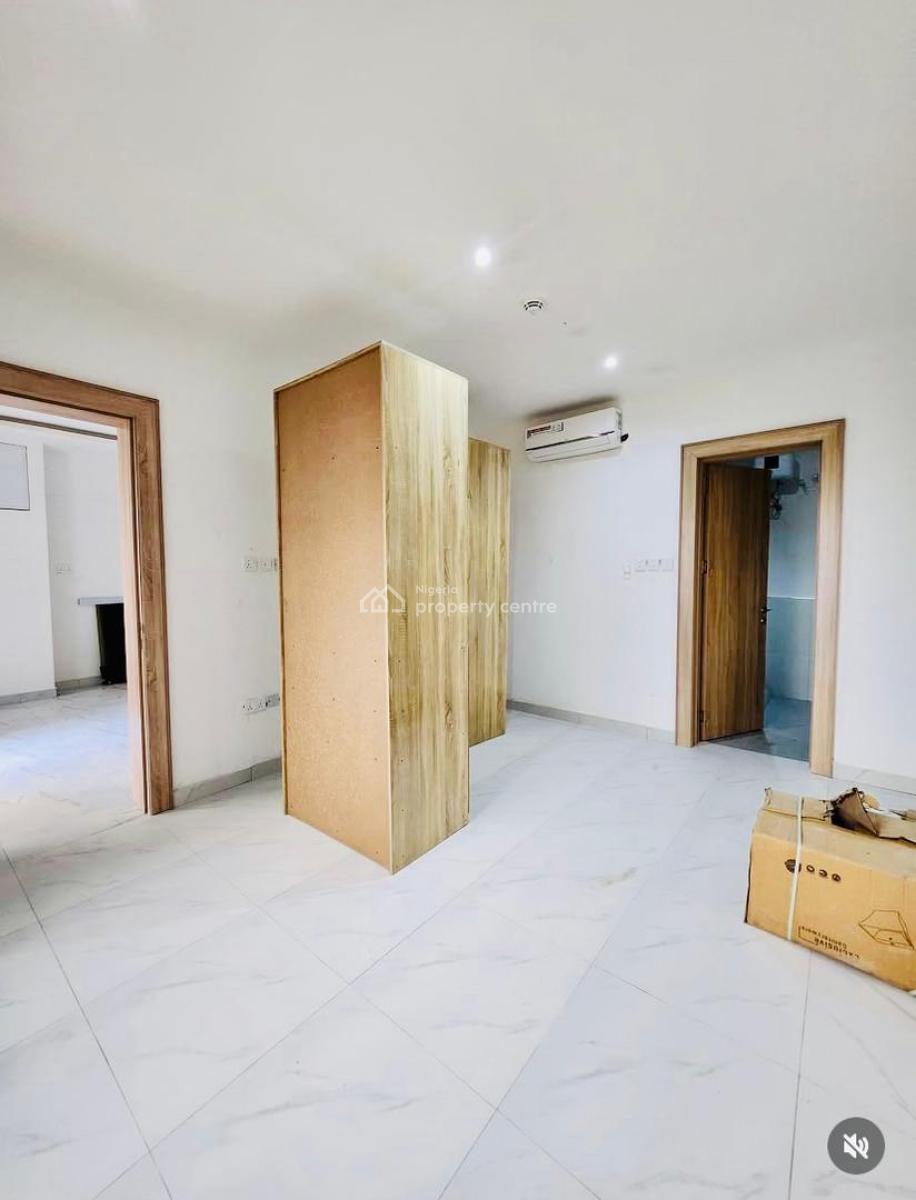 Serviced 1 Bedroom Apartment, Gym, Elevator, & Pool, Ikate, Lekki, Lagos, Flat / Apartment for Rent