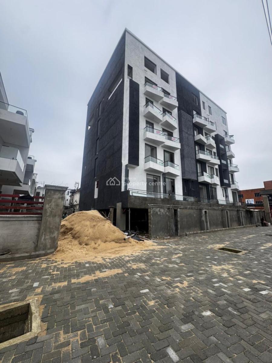 2 Bedrooms Apartments with  Bq, Elevator, Swimming Pool & Gym, Chevron, Lekki, Lagos, Flat / Apartment for Sale