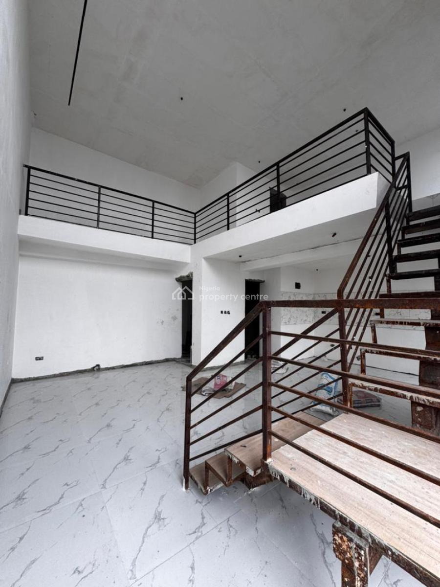 2 Bedrooms Apartments with  Bq, Elevator, Swimming Pool & Gym, Chevron, Lekki, Lagos, Flat / Apartment for Sale