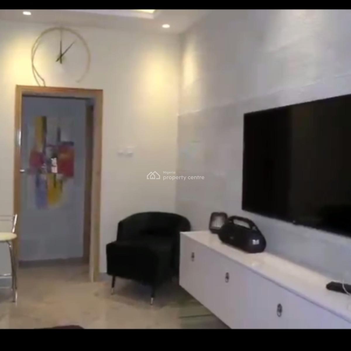Functional 18 Rooms Hotel with Apartments, Phase 1, Gbagada, Lagos, Hotel / Guest House for Sale