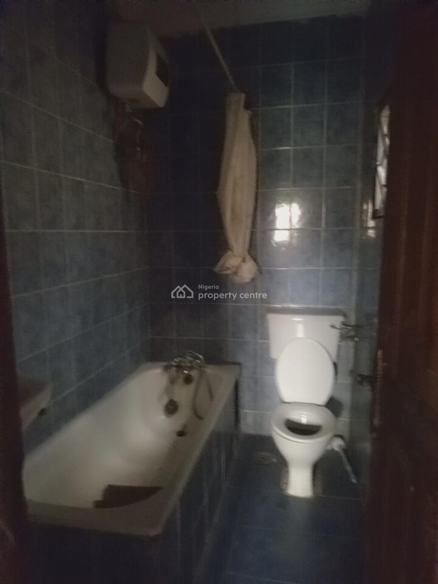 Standard 1 Bedroom Flat, Area 1, Garki, Abuja, Flat / Apartment for Rent