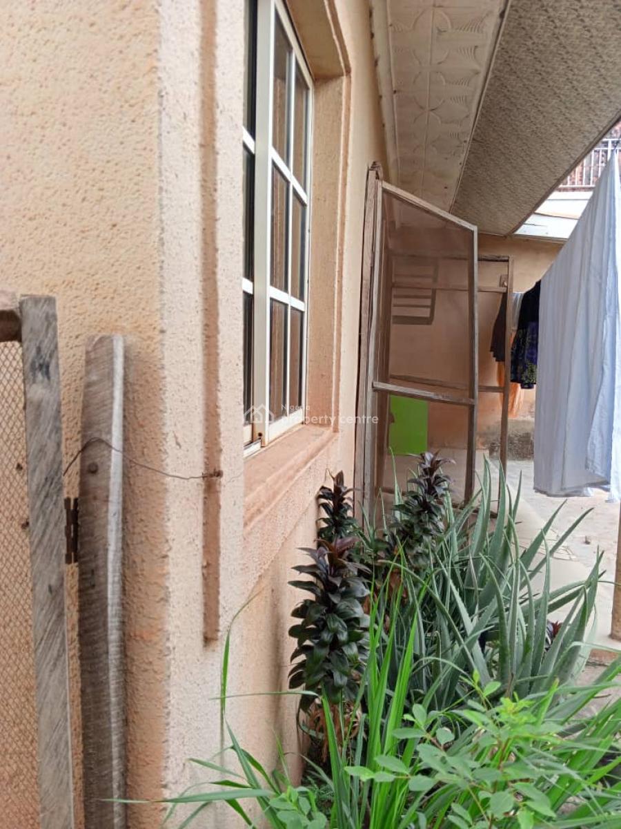 Standard 1 Bedroom Flat, Area 1, Garki, Abuja, Flat / Apartment for Rent