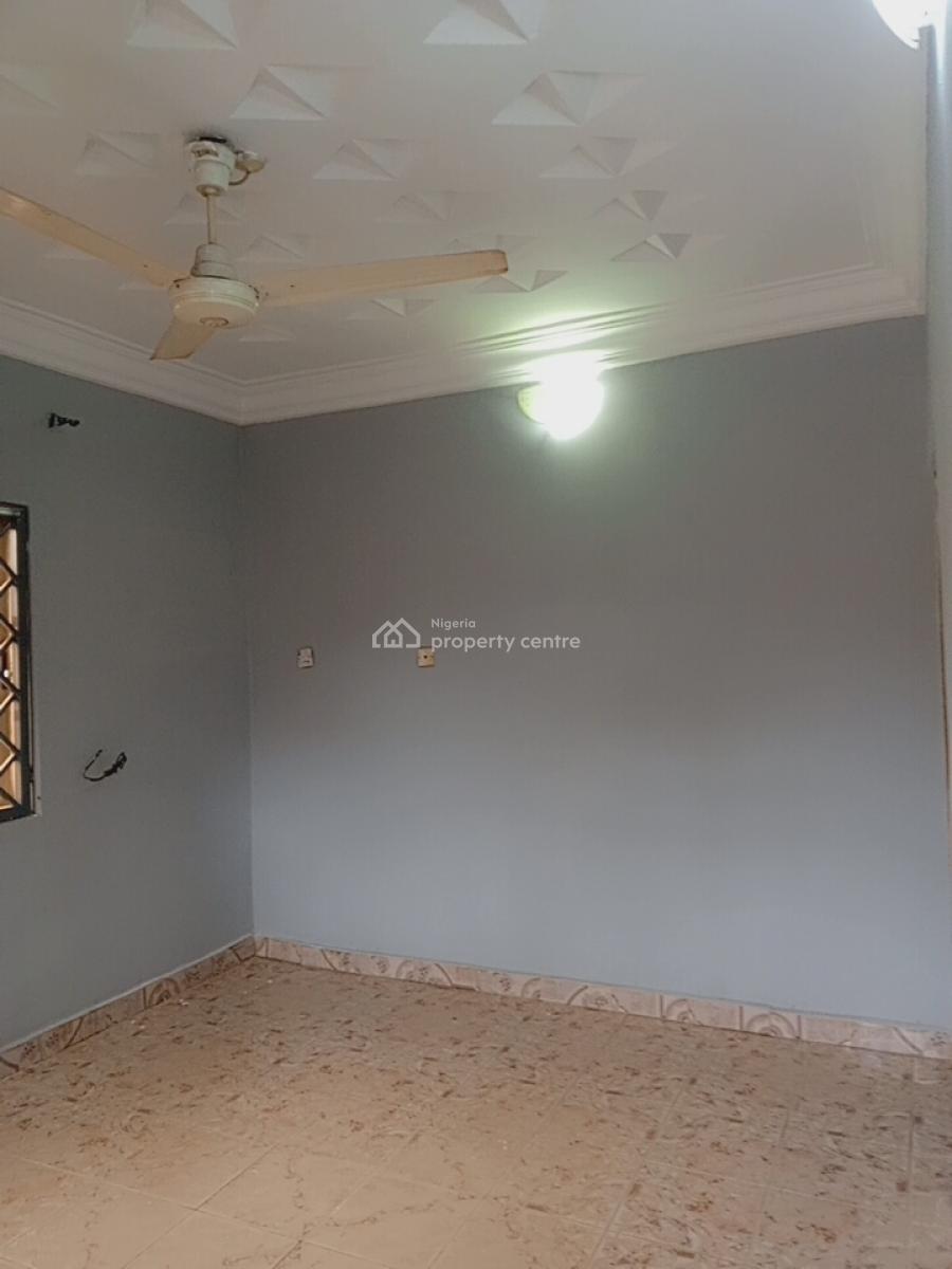 Standard 1 Bedroom Flat, Area 1, Garki, Abuja, Flat / Apartment for Rent