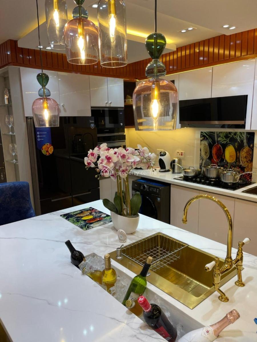 3 Bedroom Flat / Apartment for    Admiralty Way, Lekki Phase 1, Le, Lekki Phase 1, Lekki, Lagos, Flat / Apartment for Rent