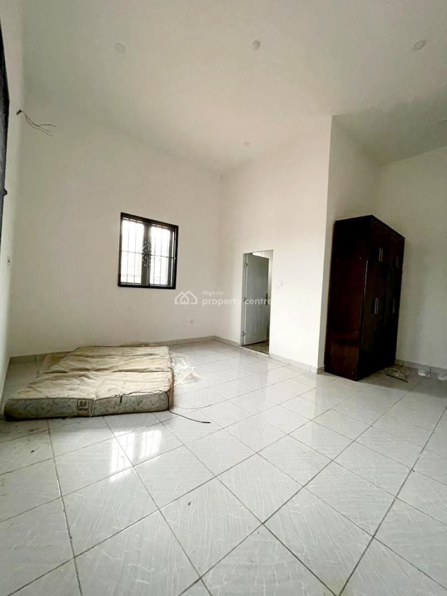 Massive One Bedroom Apartment in a Secure Environment, By Nigeria Ghana International School, Life Camp, Abuja, Mini Flat (room and Parlour) for Rent