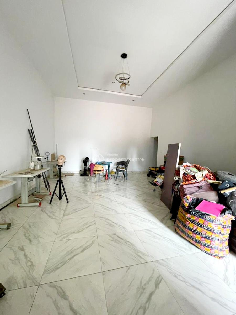 Massive One Bedroom Apartment in a Secure Environment, By Nigeria Ghana International School, Life Camp, Abuja, Mini Flat (room and Parlour) for Rent