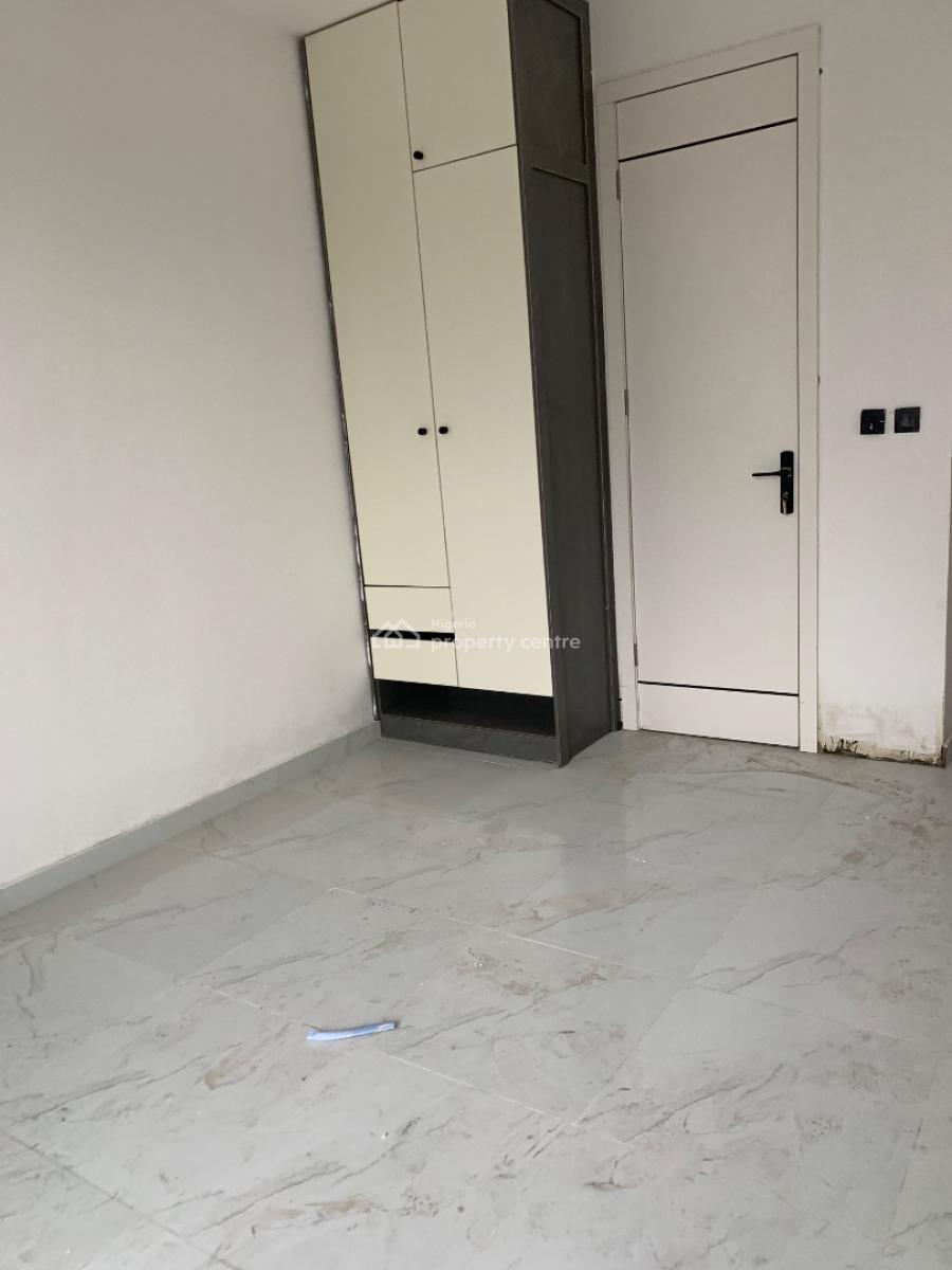 Brand New Luxury 3bedroom Flat with Bq in a Serene, Off Freedom Way Lekki Phase 1, Lekki Phase 1, Lekki, Lagos, Flat / Apartment for Rent