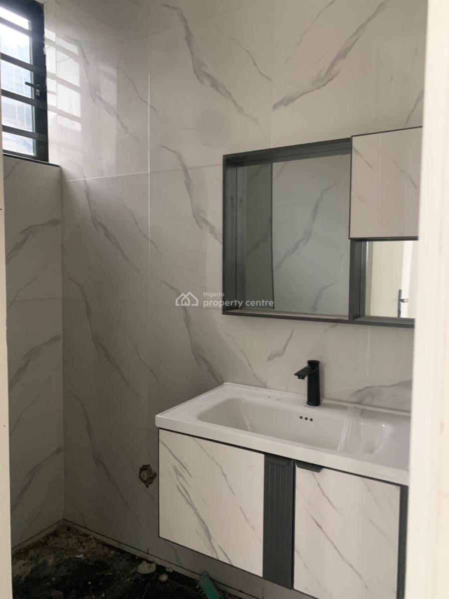 Brand New Luxury 3bedroom Flat with Bq in a Serene, Off Freedom Way Lekki Phase 1, Lekki Phase 1, Lekki, Lagos, Flat / Apartment for Rent