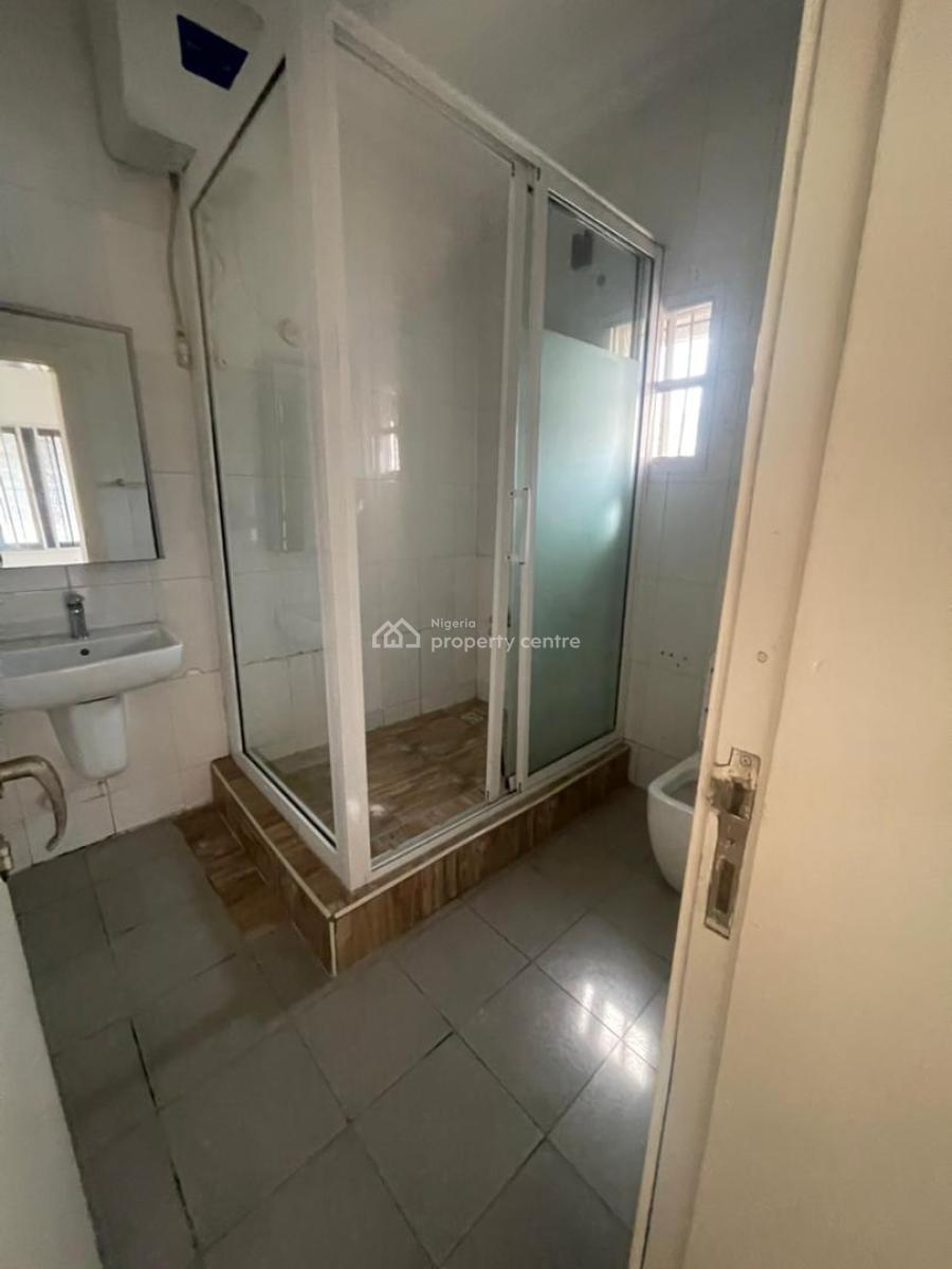 an Exquisitely Built 4 Bedroom Terrace Duplex with Bq, U3 Estate, Lekki Phase 1, Lekki, Lagos, Terraced Duplex for Rent