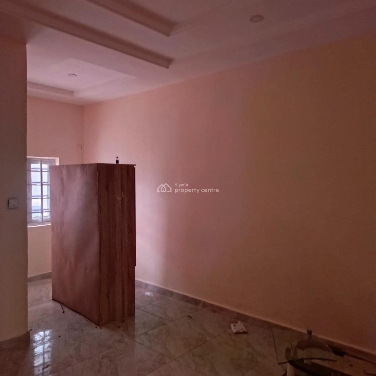 Luxurious Beautiful 3 Bedrooms, Apashe Estate, Fha (f.h.a), Lugbe District, Abuja, Terraced Bungalow for Rent