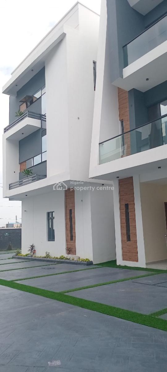 Now Available, Mobil Road, Ilaje, Ajah, Lagos, Flat / Apartment for Rent