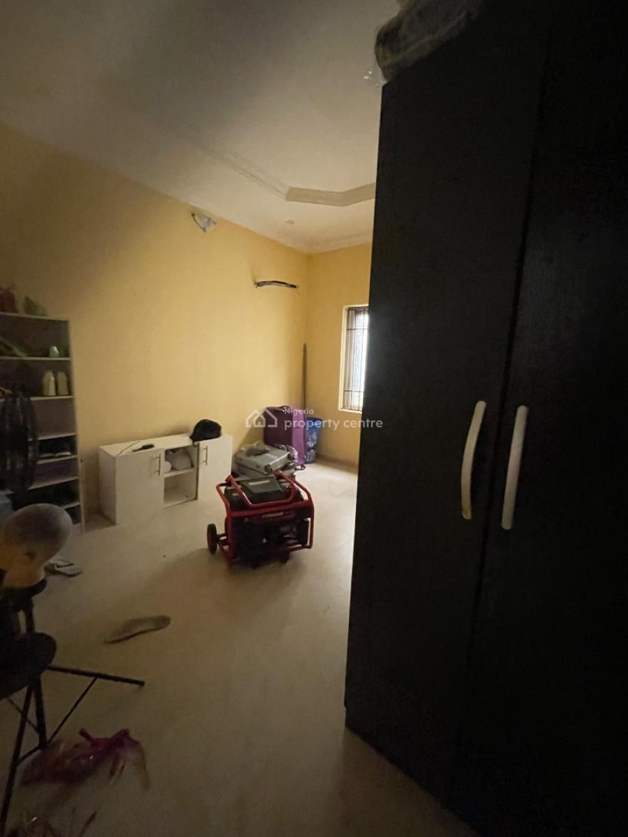 Dm for Video, Luxury 3 Bedroom Upstairs, 24 Hours Light, Lekki Scheme 2, Ilaje, Ajah, Lagos, House for Rent