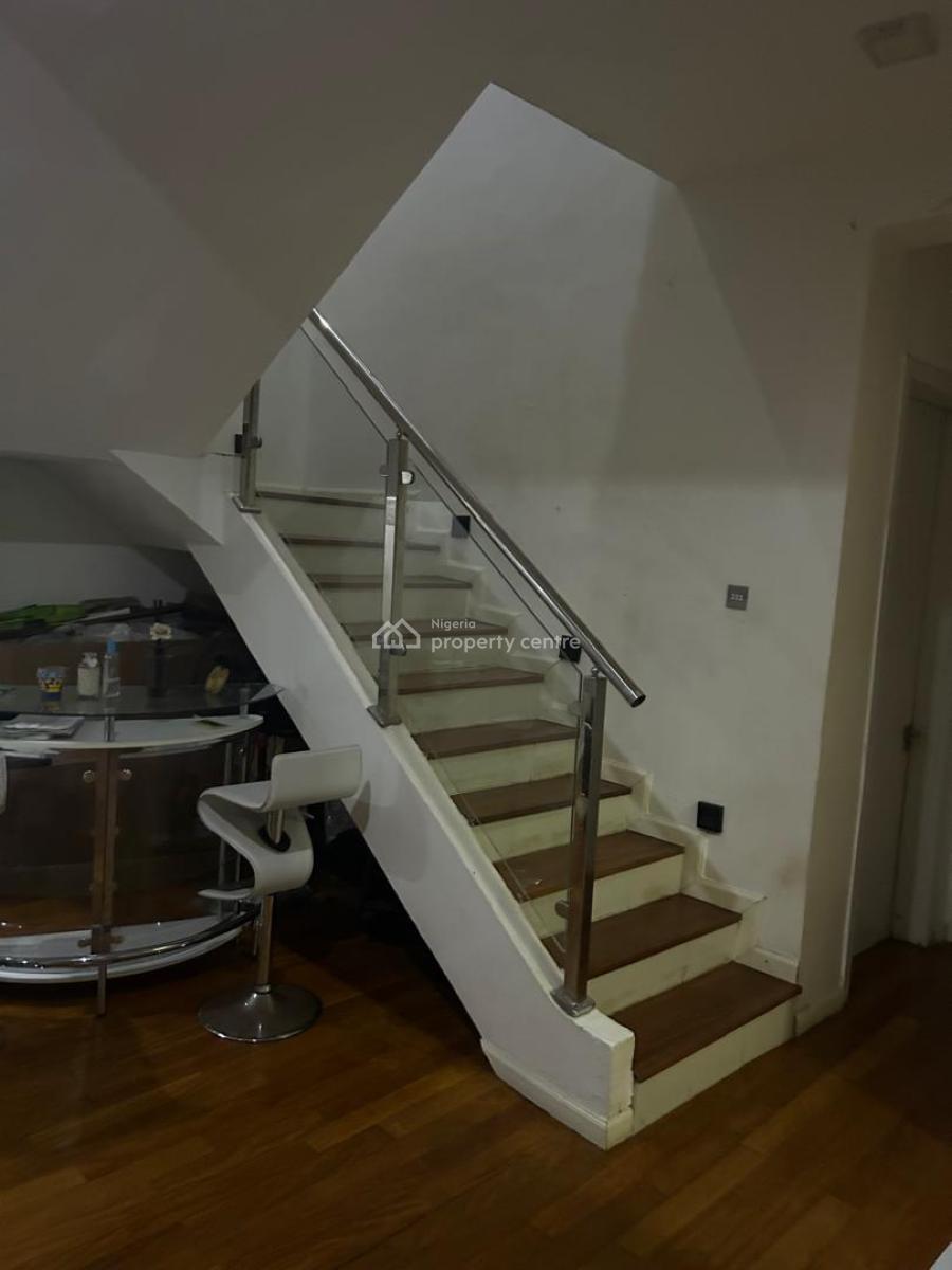 4 Bedroom Terrace, Ologolo, Lekki, Lagos, Terraced Duplex for Rent