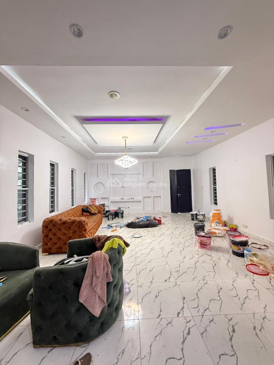 Massive 5bedroom Residential Or Office Use Allowed, Chevron Drive, Lekki, Lagos, Detached Duplex for Rent