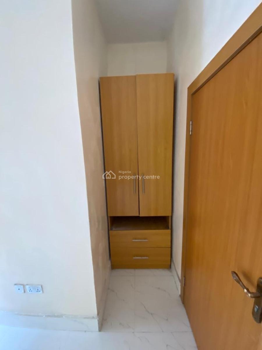 Well Maintained 4 Bedroom Semi-detached Duplex in a Serene and Secured, Ikota Gra, Ikota, Lekki, Lagos, Semi-detached Duplex for Rent