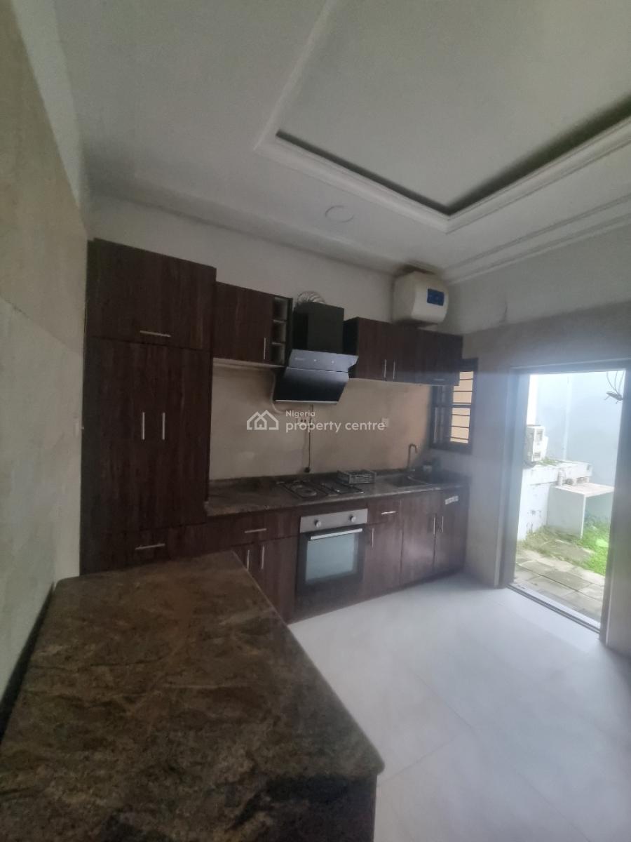 Standard 4 Bedroom Terrace Duplex, Guzape District, Abuja, Terraced Duplex for Rent