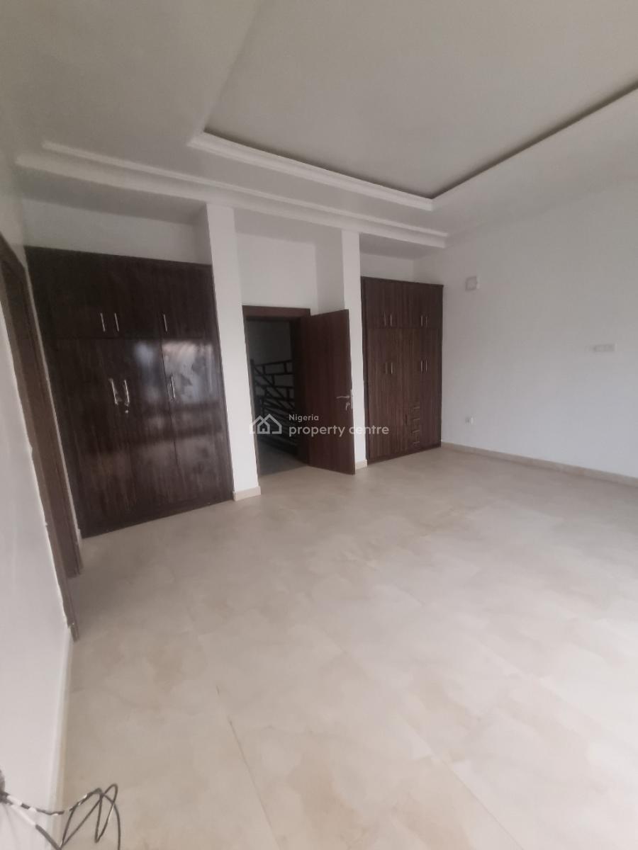 Standard 4 Bedroom Terrace Duplex, Guzape District, Abuja, Terraced Duplex for Rent