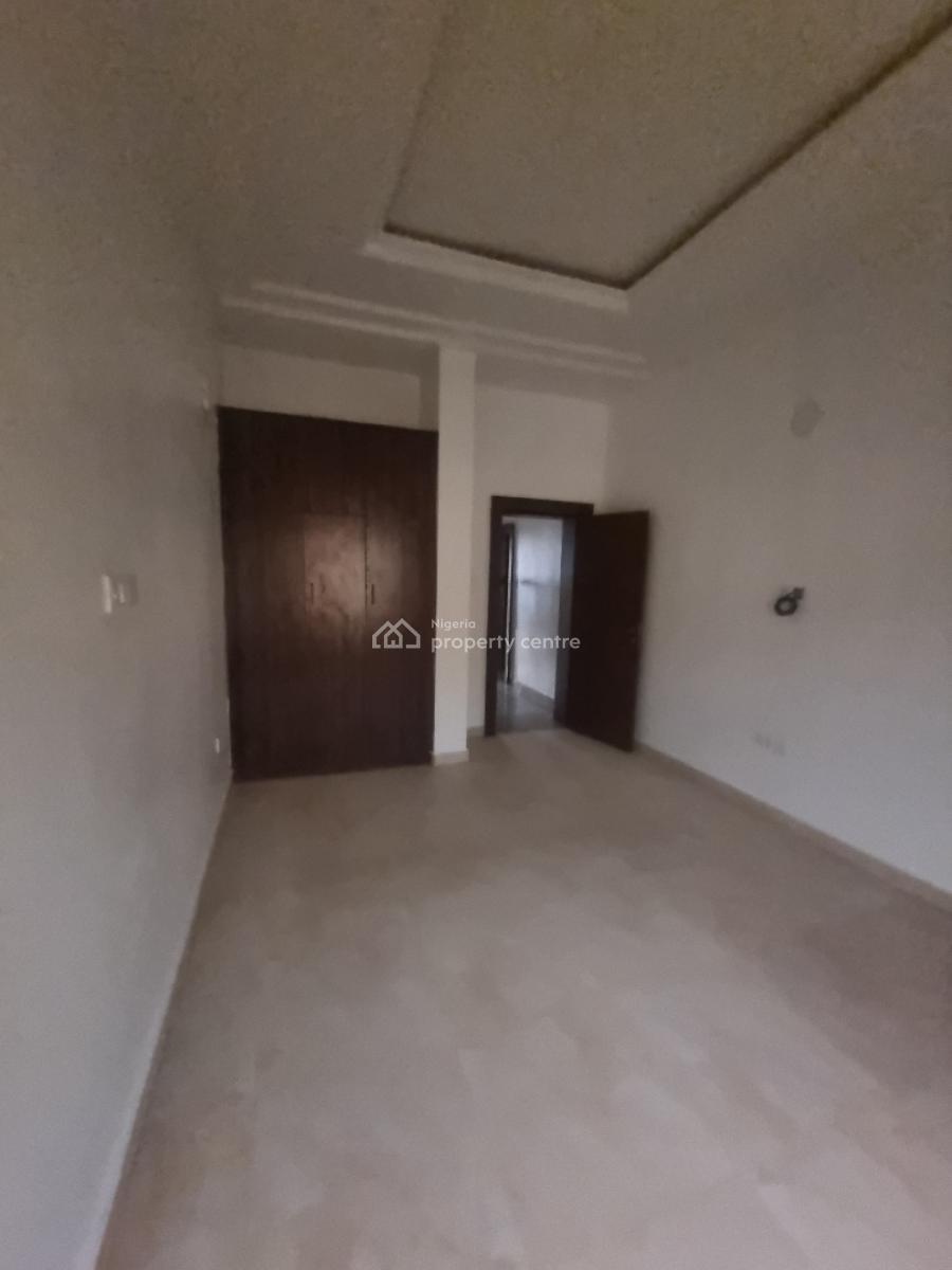 Standard 4 Bedroom Terrace Duplex, Guzape District, Abuja, Terraced Duplex for Rent