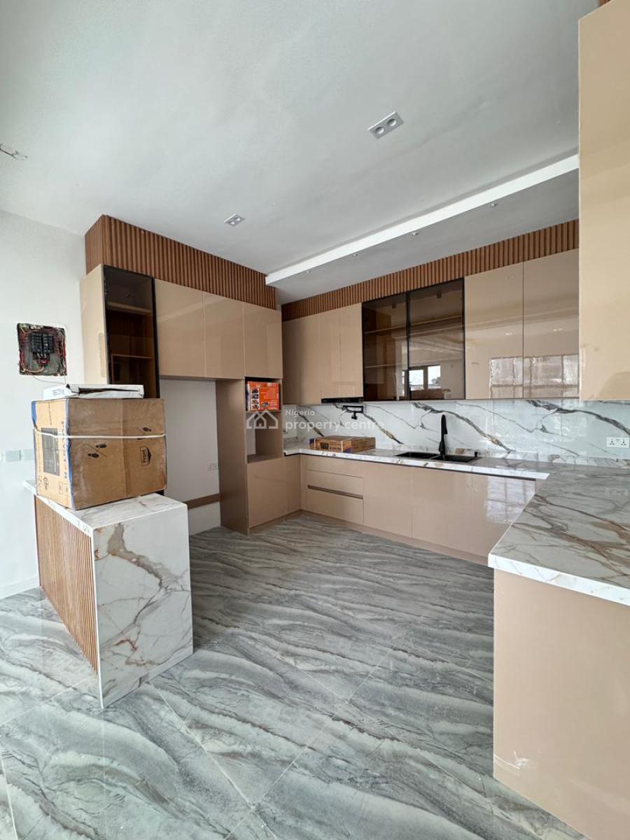 2 Bedroom Apartment with Swimming Pool and Bq, Osapa, Lekki, Lagos, Block of Flats for Sale