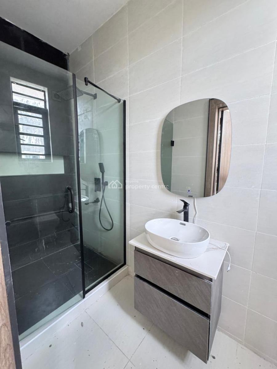 2 Bedroom Apartment with Swimming Pool and Bq, Osapa, Lekki, Lagos, Block of Flats for Sale