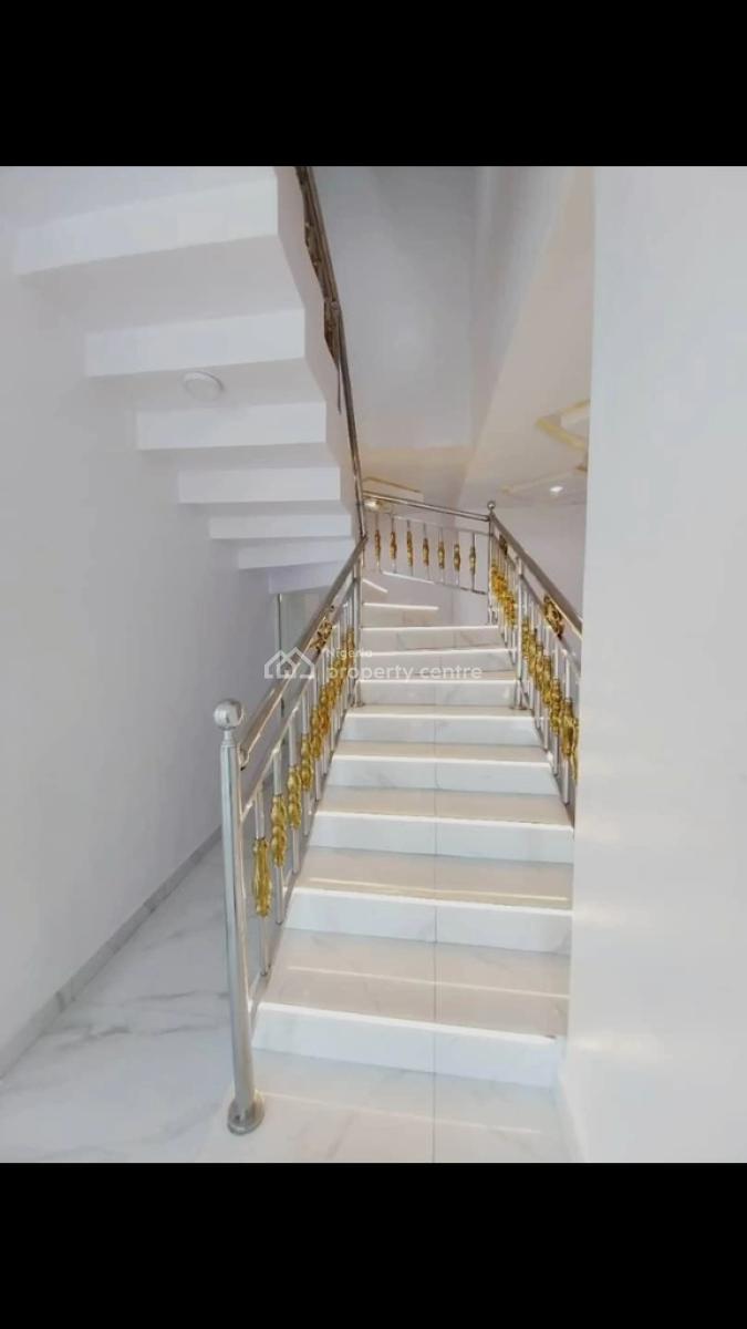 Well Carved 5 Bedroom with Cinema, Bq & Pool, Chevron, Lekki, Lagos, Detached Duplex for Sale