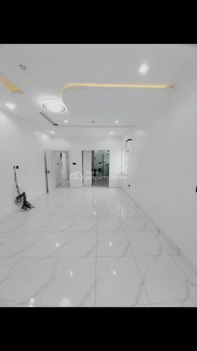 Well Carved 5 Bedroom with Cinema, Bq & Pool, Chevron, Lekki, Lagos, Detached Duplex for Sale