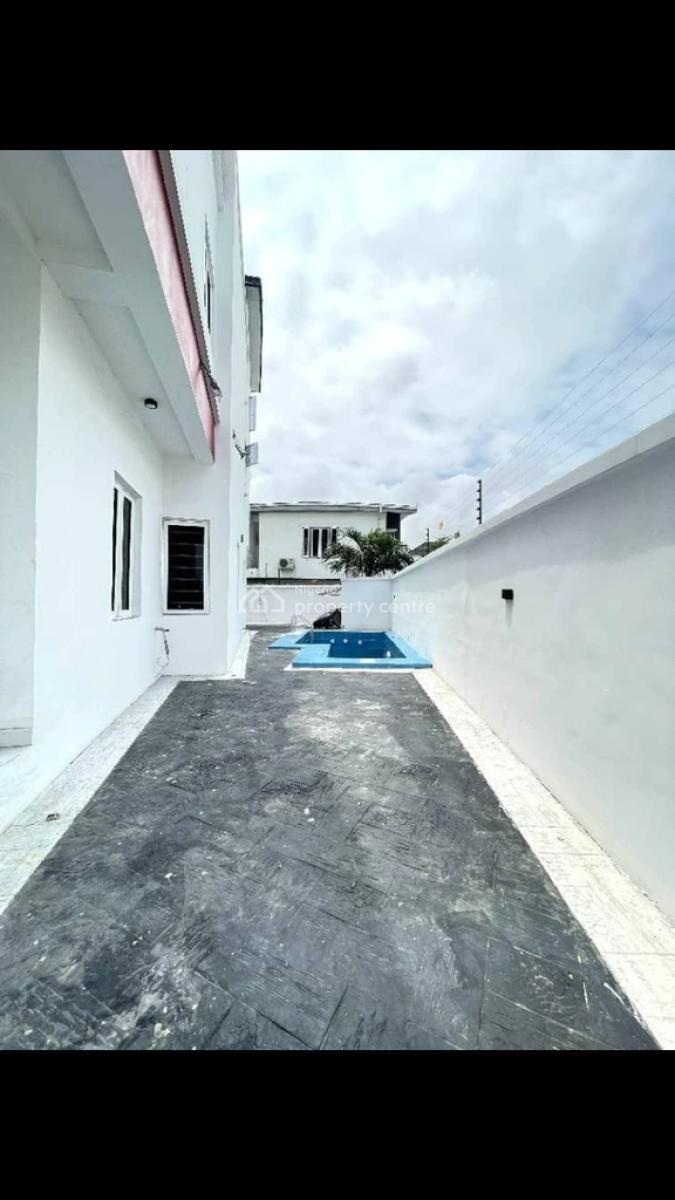 Well Carved 5 Bedroom with Cinema, Bq & Pool, Chevron, Lekki, Lagos, Detached Duplex for Sale