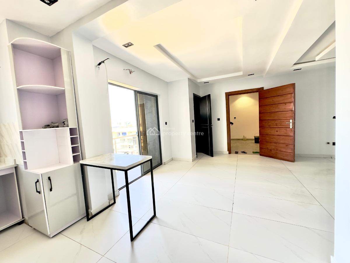 Luxuriously Fitted 2bedroom Apartment with Gym, Elevator and Pool, Ikate, Lekki, Lagos, Flat / Apartment for Sale