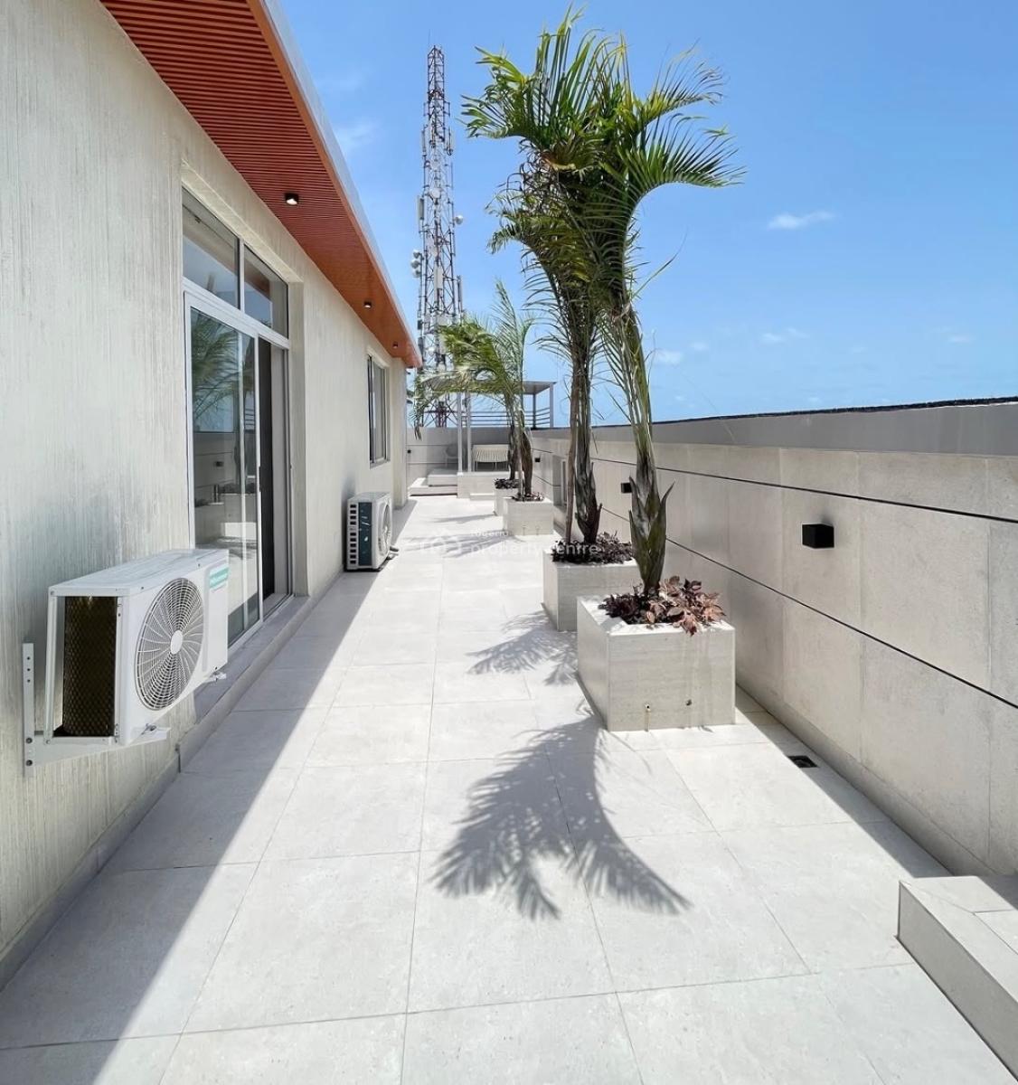 Lovely 2 Bedroom Penthouse with Gym, Lekki Phase 1, Lekki Phase 1, Lekki, Lagos, Block of Flats for Sale