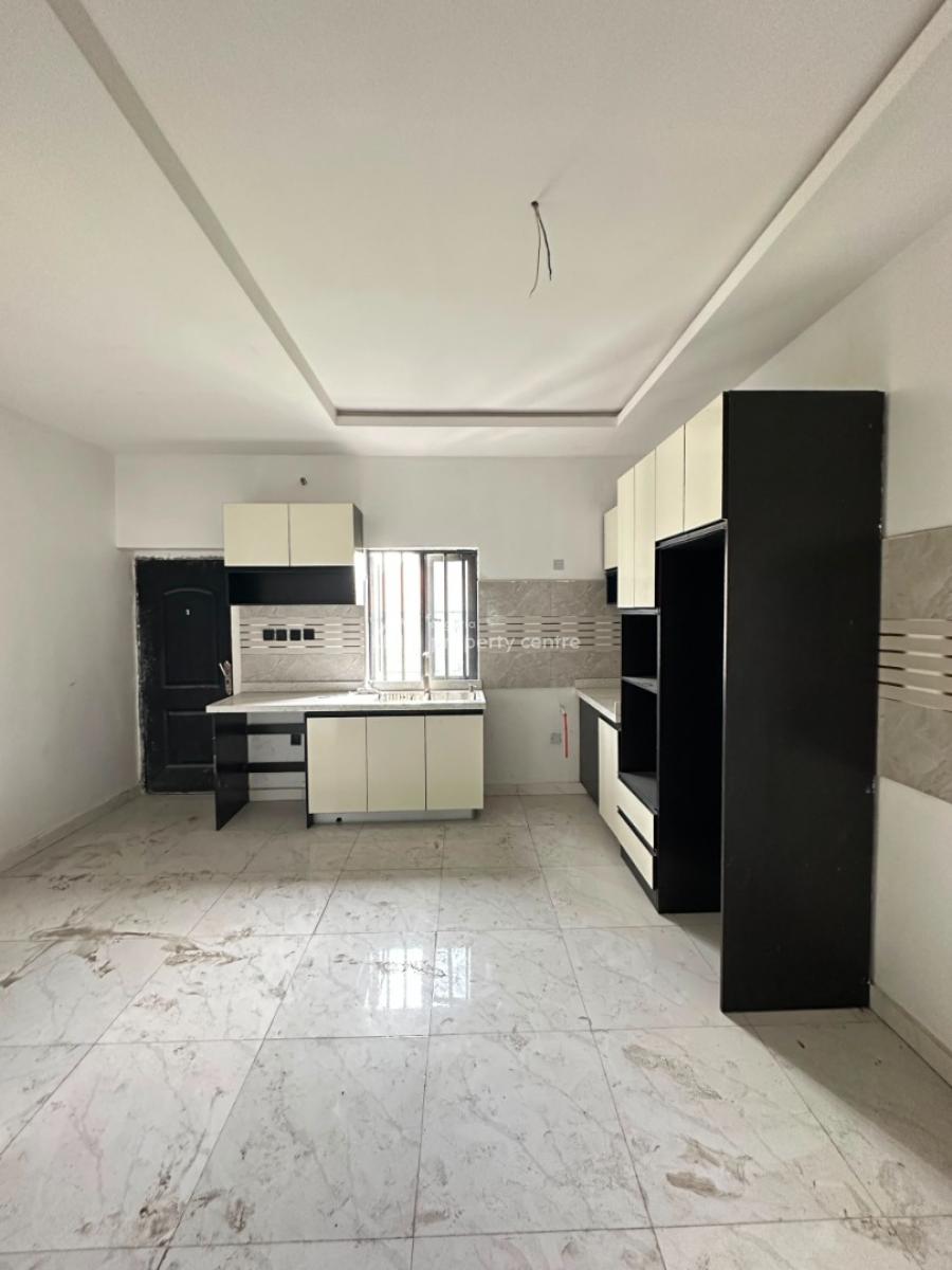 Well-built Luxury Spacious 2 Bedroom Apartment with a Bq, Ikate, Lekki, Lagos, Flat / Apartment for Sale