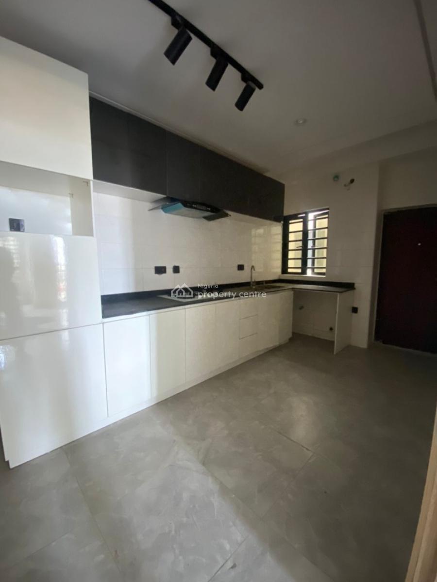Serviced 2 Bedroom Apartment, Ologolo, Ologolo, Lekki, Lagos, Flat / Apartment for Rent