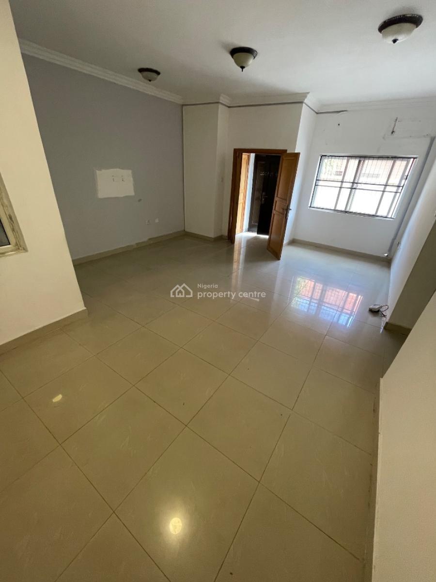 4 Bedroom Under Renovations, Off Fola Asibo, Lekki Phase 1, Lekki, Lagos, Terraced Duplex for Rent