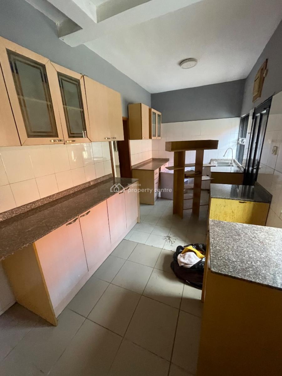4 Bedroom Under Renovations, Off Fola Asibo, Lekki Phase 1, Lekki, Lagos, Terraced Duplex for Rent