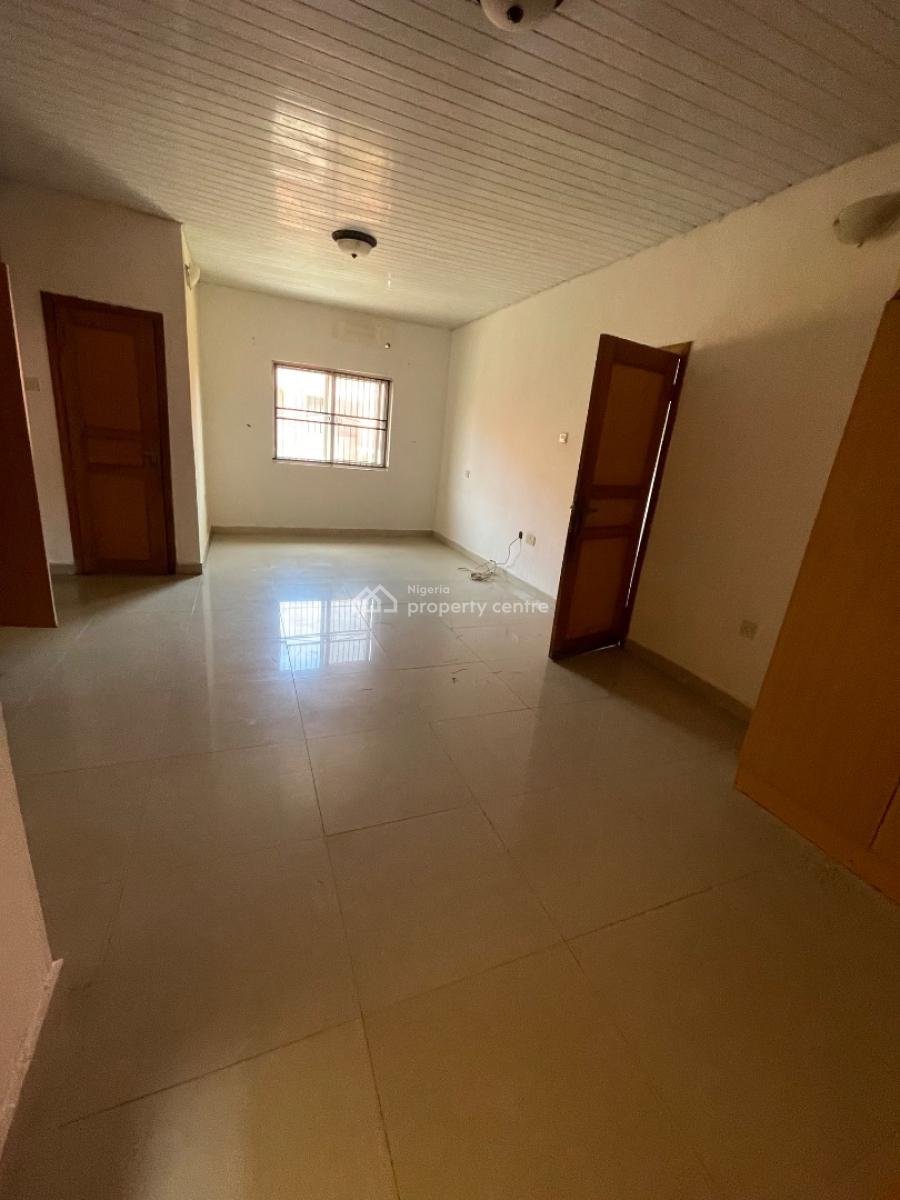 4 Bedroom Under Renovations, Off Fola Asibo, Lekki Phase 1, Lekki, Lagos, Terraced Duplex for Rent