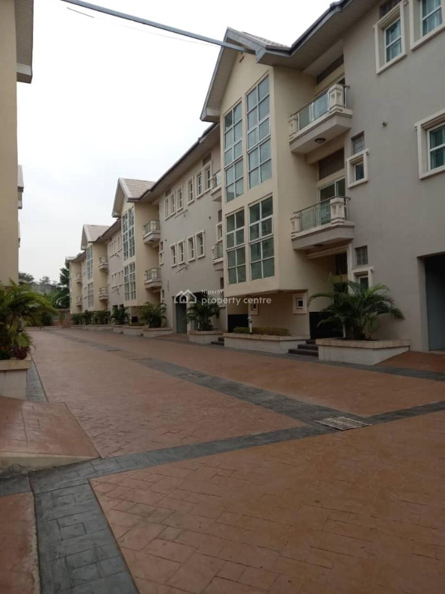 Fully Service 4bedroom Terrace Duplex with Bq, Off Admadu Bello Way By Sun Meet at Palace, Victoria Island (vi), Lagos, Terraced Duplex for Rent