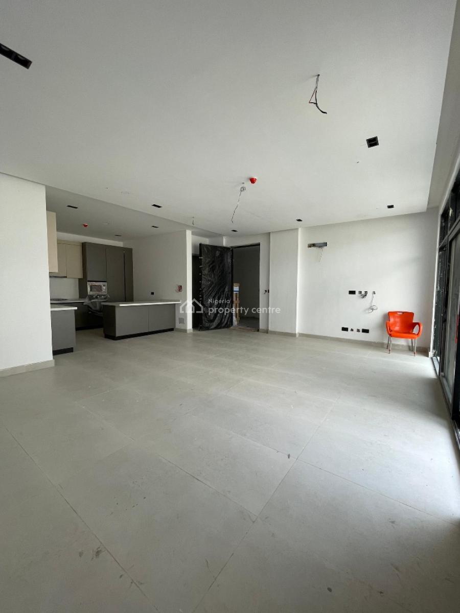 Luxuriously Built 3 Bedroom Apartment with Roof Top Pool, Lekki Phase 1, Lekki, Lagos, Block of Flats for Sale