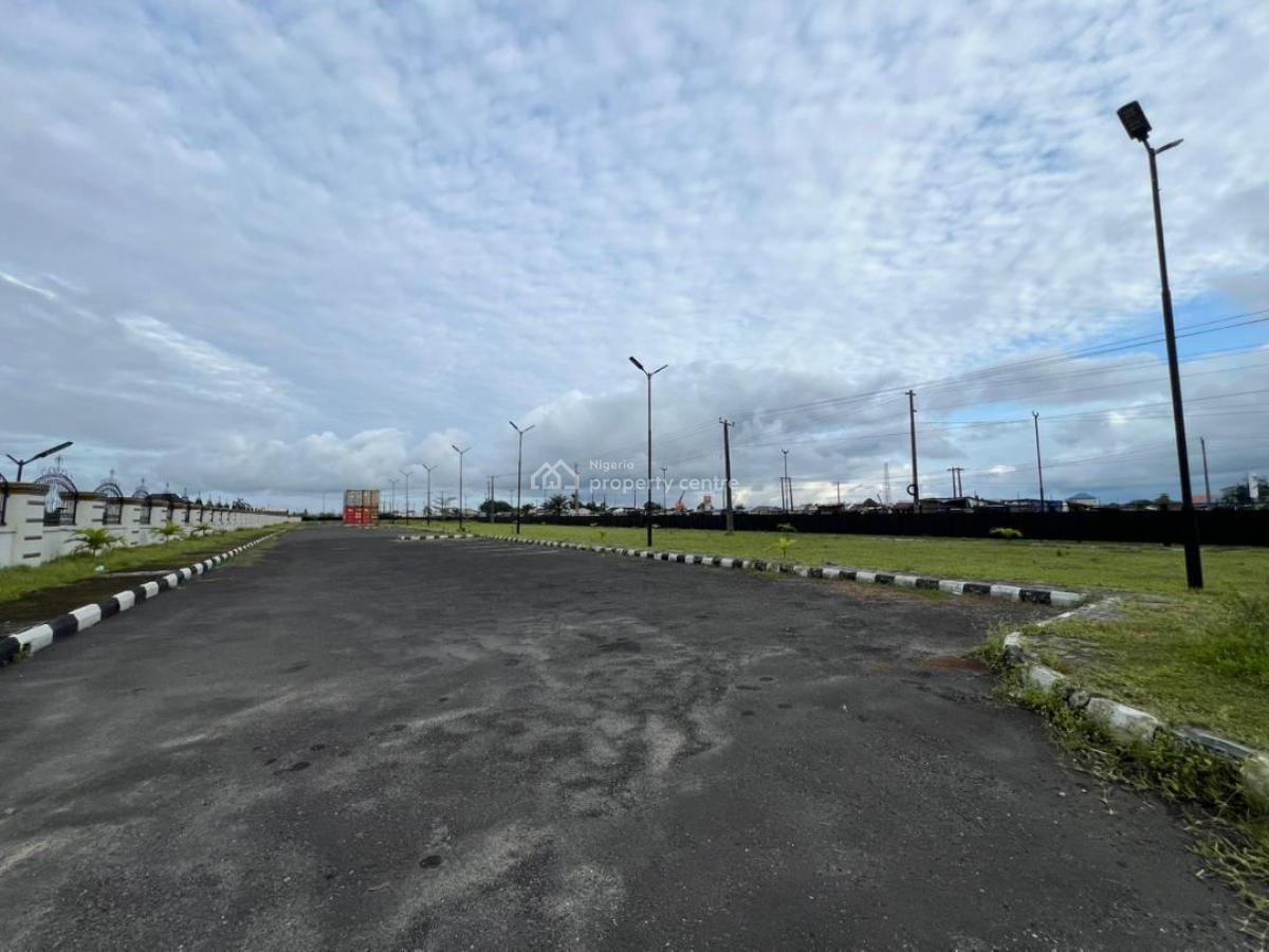 Prime Titled Land Suitable for Commercial Businesses, & Use, Easy Access to Coscharis, Frajend & Others , Alahun, Ibeju Lekki, Lagos, Commercial Land for Sale