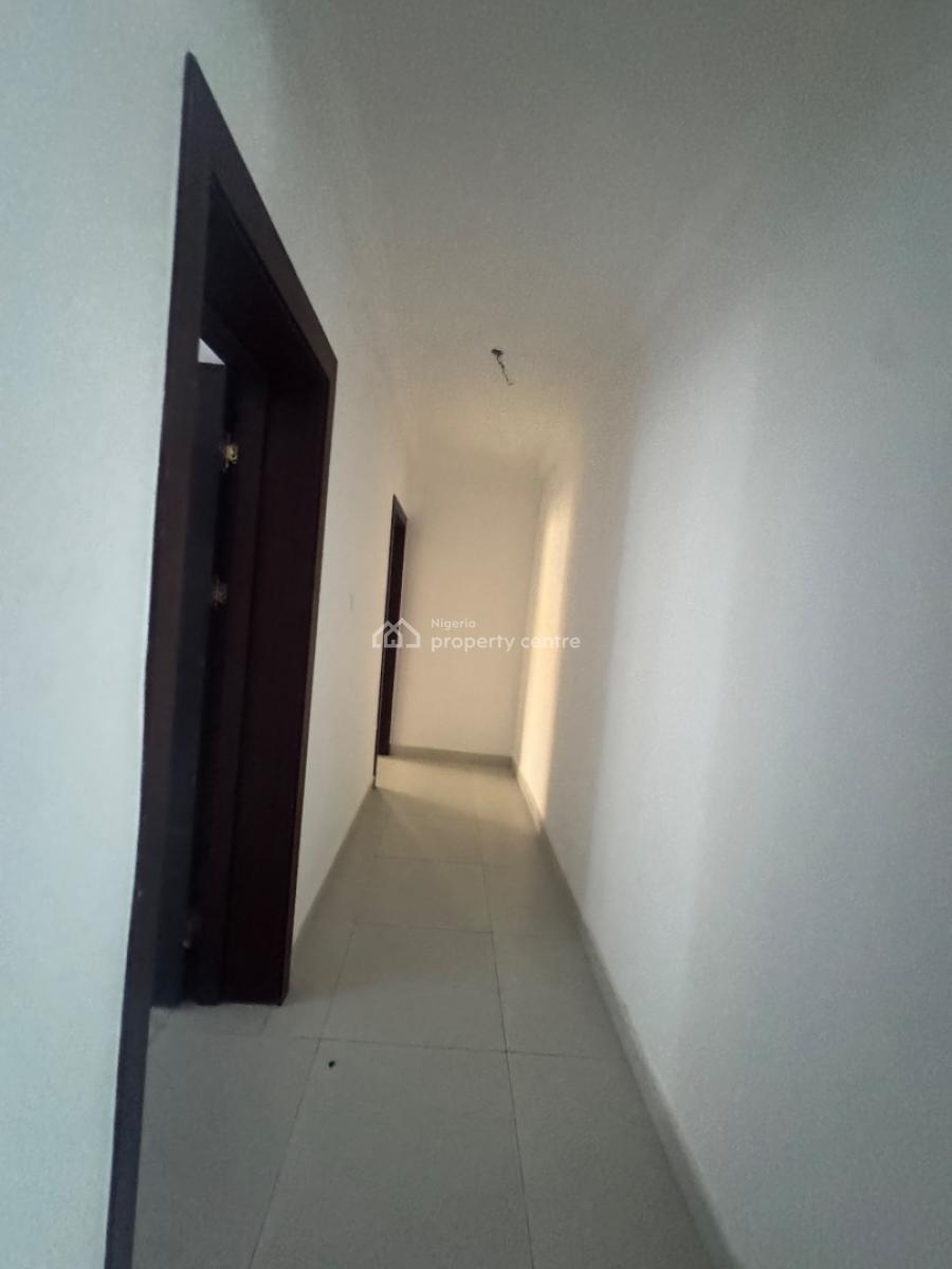 Fully Service Nice Brand New 2 Bedroom Apartment  Spacious, Orchd Road Lekki, Lekki, Lagos, Block of Flats for Sale