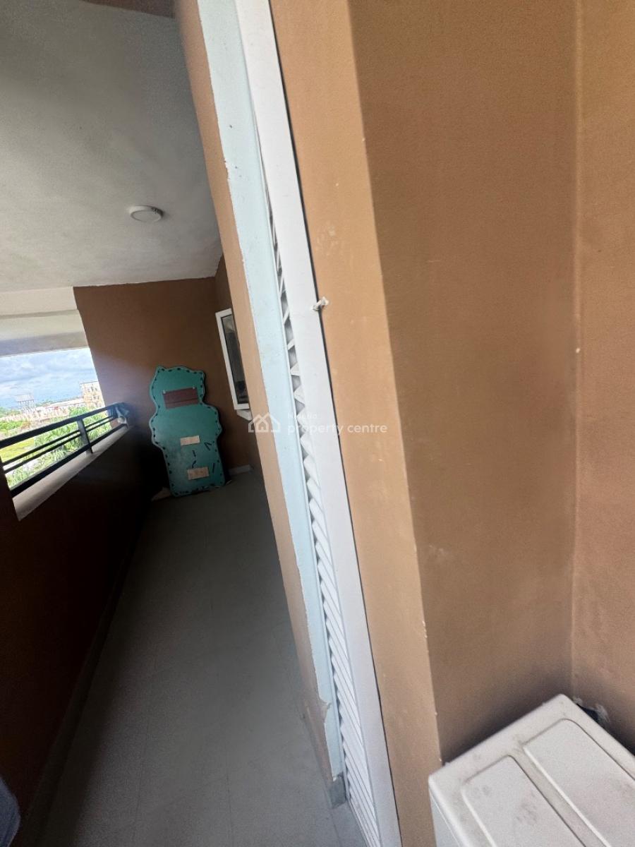 Fully Service Nice Brand New 2 Bedroom Apartment  Spacious, Orchd Road Lekki, Lekki, Lagos, Block of Flats for Sale