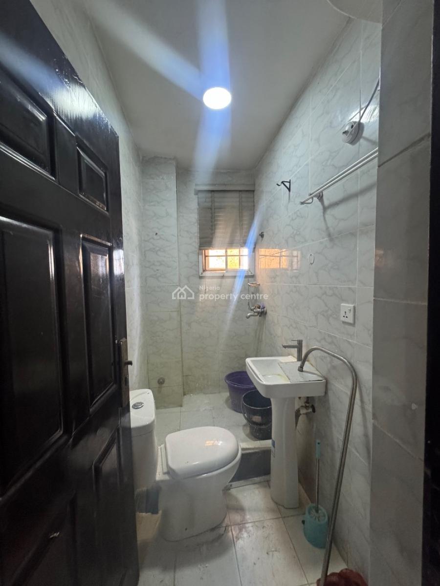 Nice  One Bedroom Apartment Fully Serviced Very Spacious, Orchid Road Lekki, Lekki, Lagos, Block of Flats for Sale