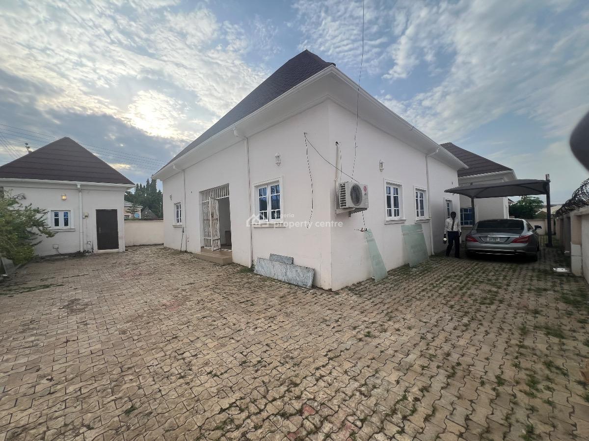 Luxury 3bedroom with Bq, Amazing Street, Lokogoma District, Abuja, Detached Duplex for Rent